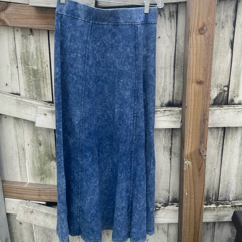 Maxi skirt